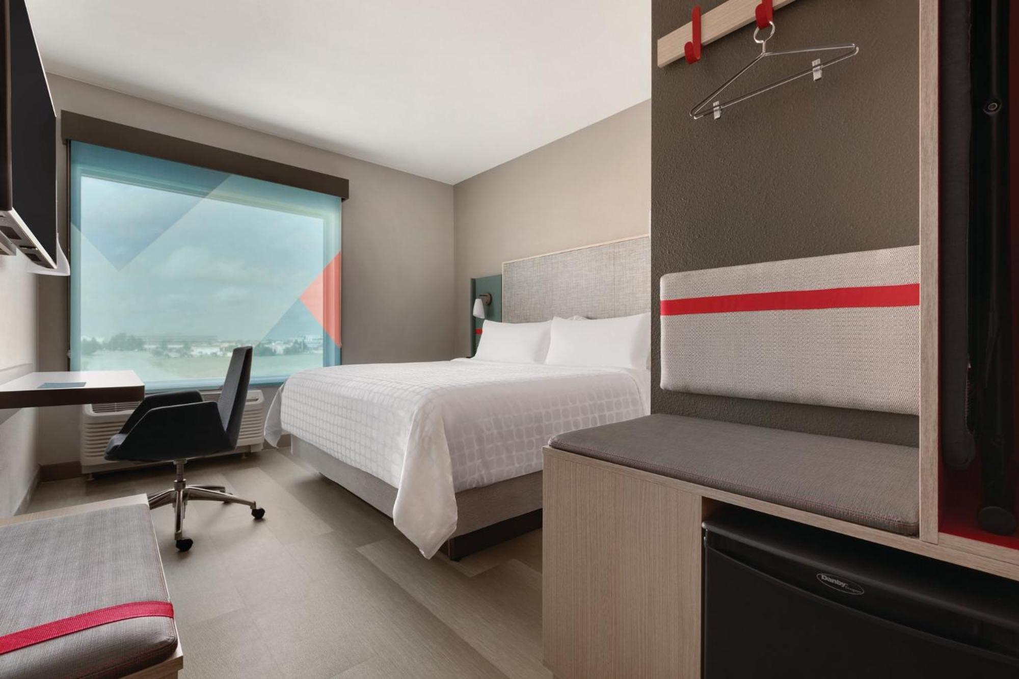 Avid Hotel Wisconsin Dells Lake Delton By Ihg Exterior photo